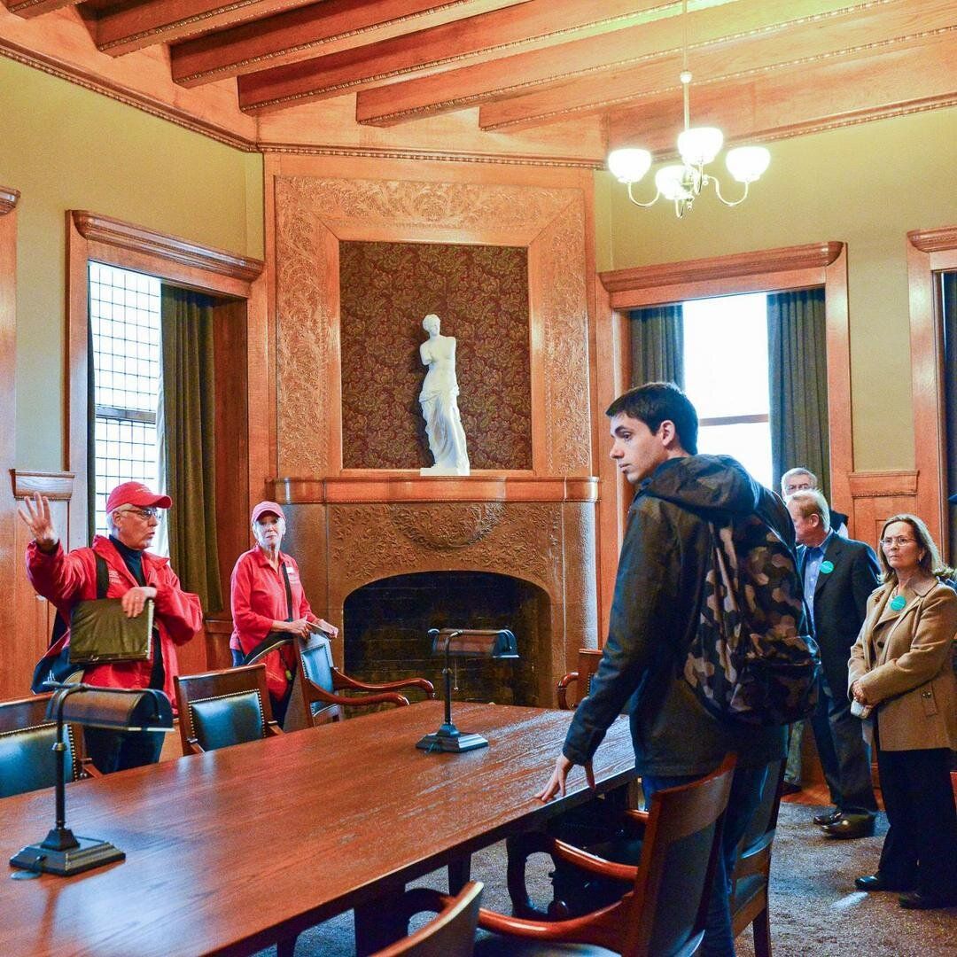 No image description available.