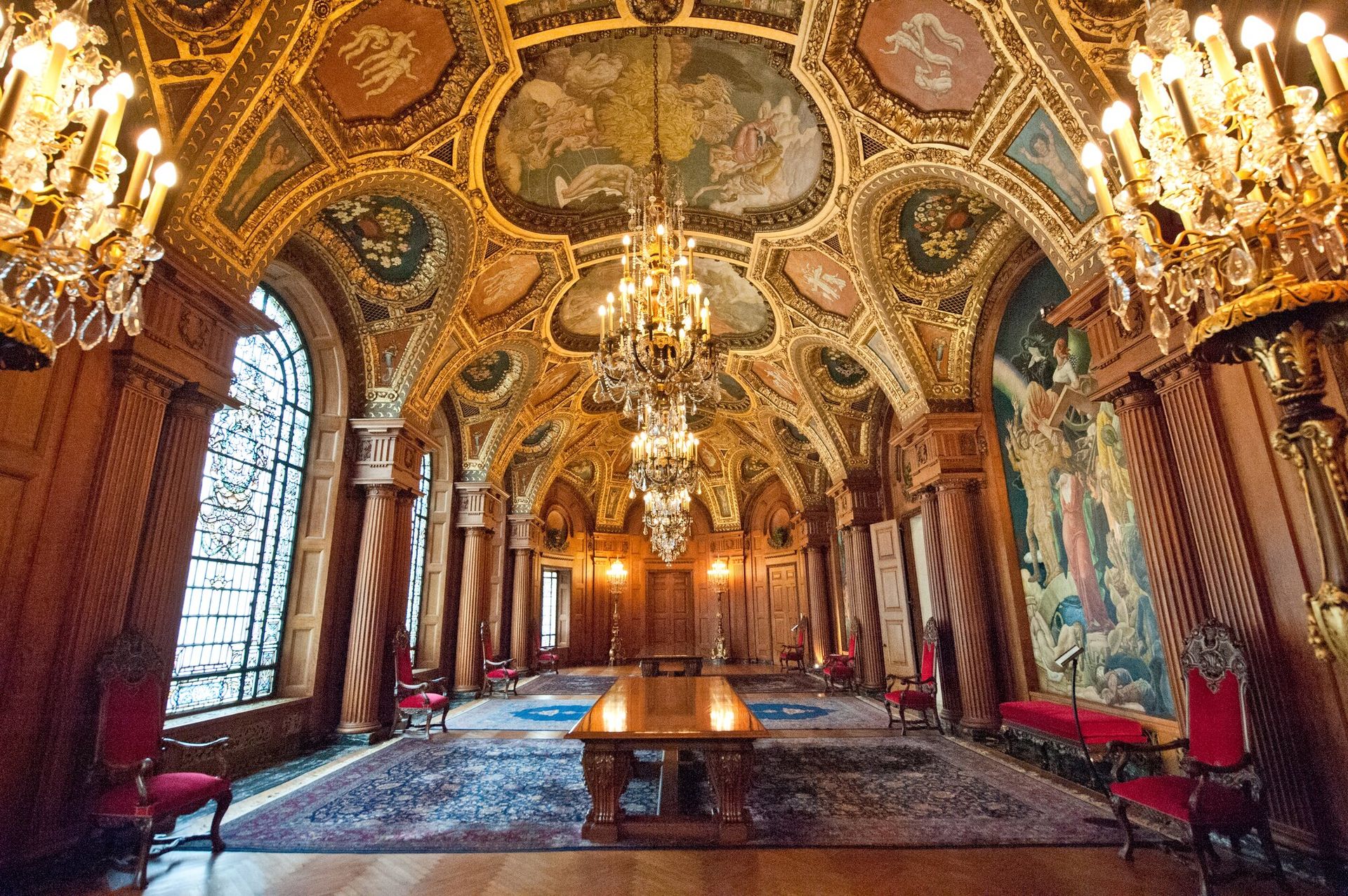 No image description available.