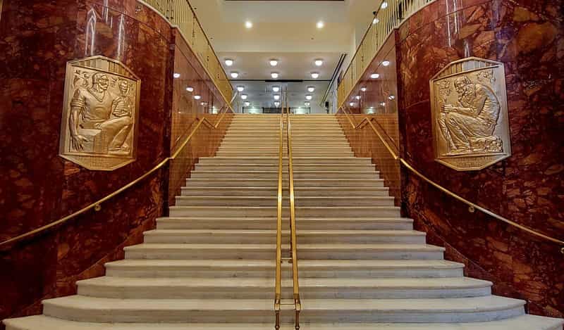 No image description available.